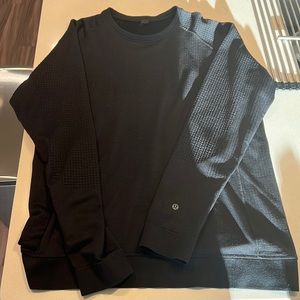 Lululemon - Long sleeve Crew